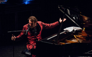 La venue de Chilly Gonzales reportée au mois de novembre