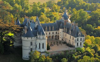 Explorer Chaumont-sur-Loire, le château vert