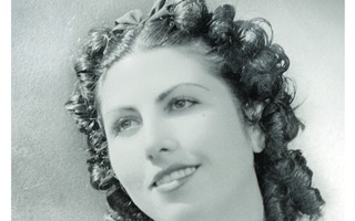 Femmes en regard(s), regards de femmes